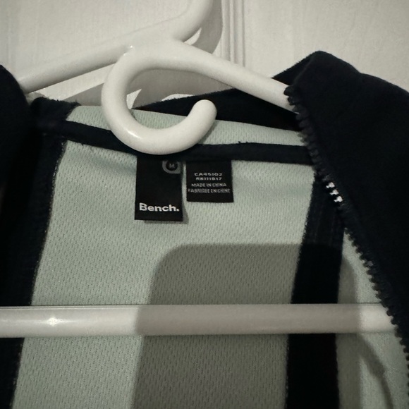 Bench fleece sweater - Picture 4 of 5